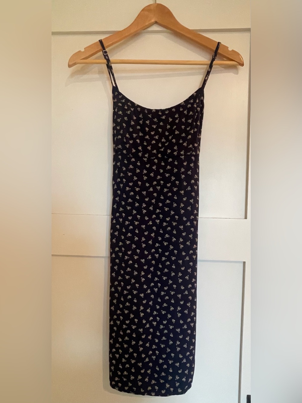 Brandy Melville Navy Floral Slip Dress with White Rosette Print, Small